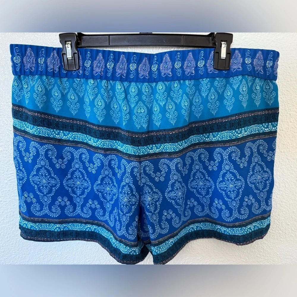 NWT Loft Blue Pattern Drawstring Shorts Large
